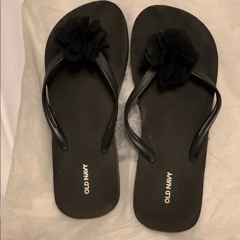 Old Navy Flower Flip Flops